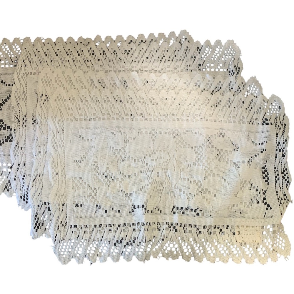 Set of 4 Vintage Placemats